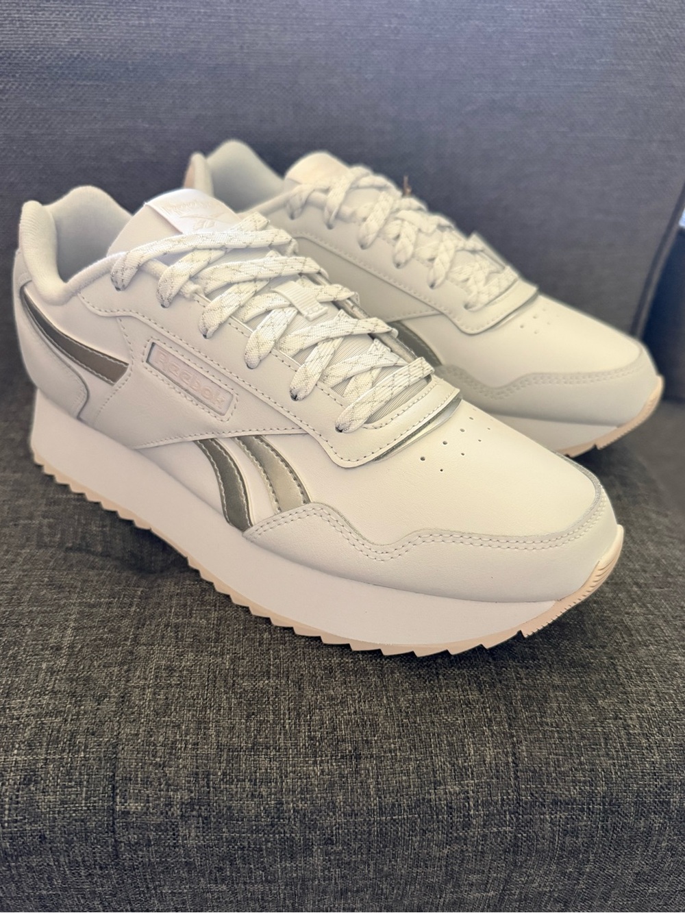 Reebok Women's White and Silver Glide Ripple Double Running Shoes